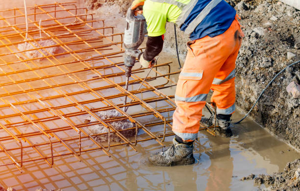 Best Custom Concrete Contractor  in Islip Terrace, NY